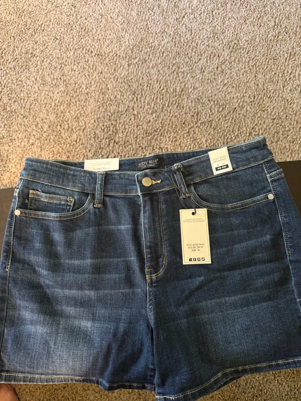 NWT Judy Blue Dark Blue Denim Shorts size XL